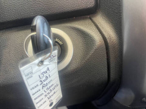 2021 RAM 1500 Classic SLT