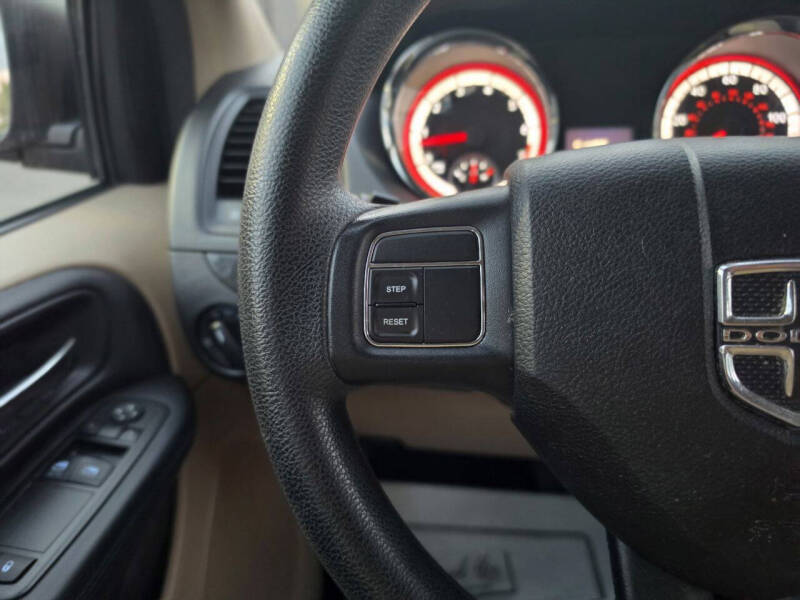 2014 Dodge Grand Caravan SE