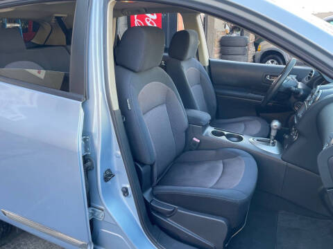 2011 Nissan Rogue SV