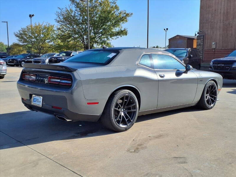2017 Dodge Challenger R/T Scat Pack