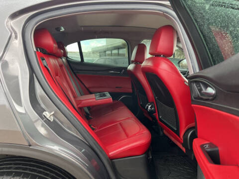 2021 Alfa Romeo Stelvio Sprint