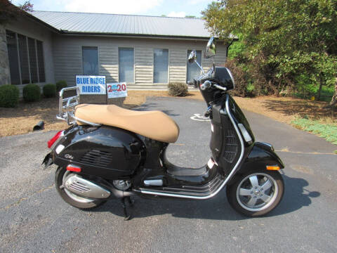 2018 Vespa GTS 300