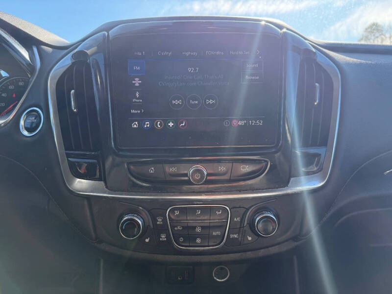 2021 Chevrolet Traverse LT Leather