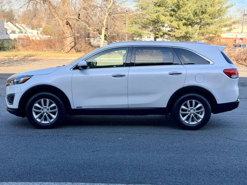 2017 Kia Sorento LX