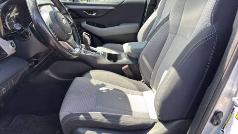 2023 Subaru Outback Premium