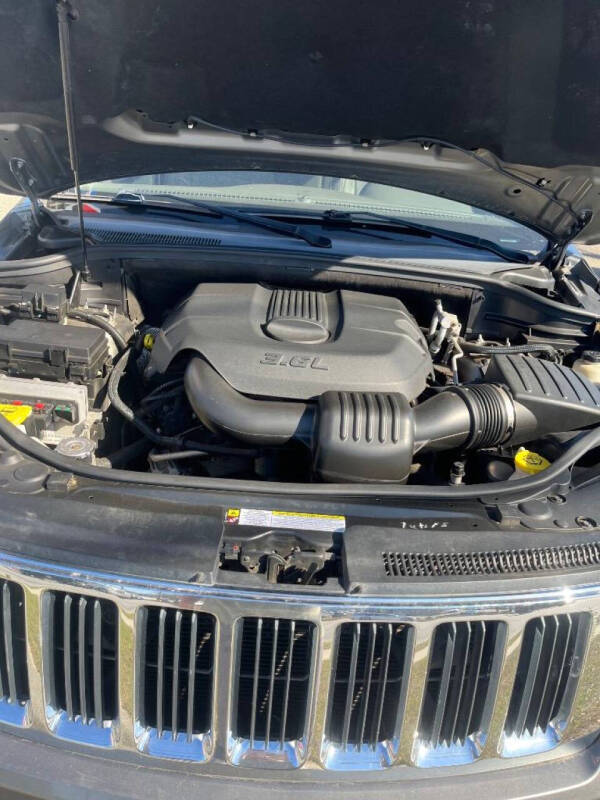 2011 Jeep Grand Cherokee Laredo