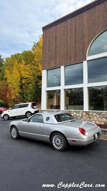 2004 Ford Thunderbird Deluxe
