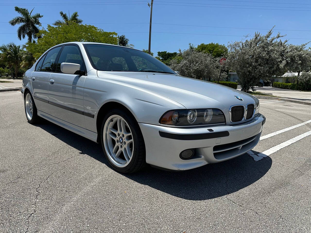 2003 BMW 5 Series 1
