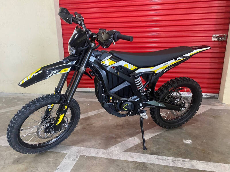 2024 SurRon Ultra bee