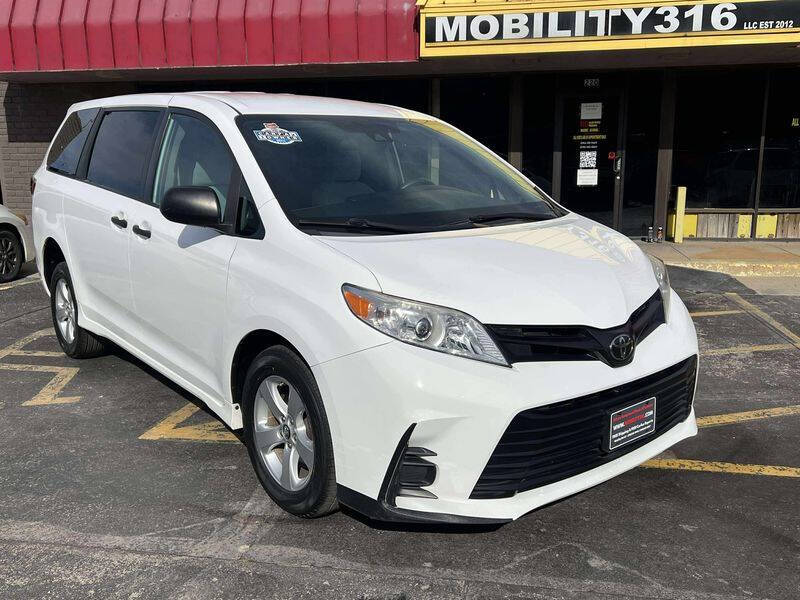 2019 Toyota Sienna L 7-Passenger
