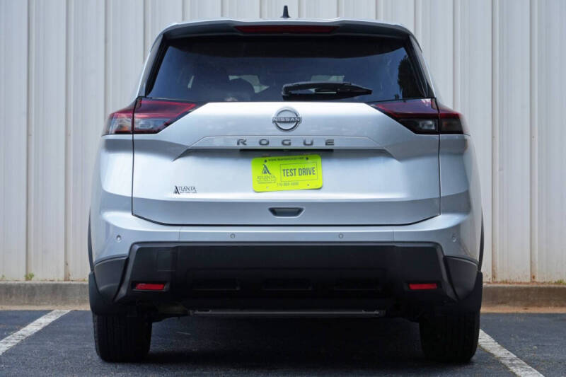 2025 Nissan Rogue S