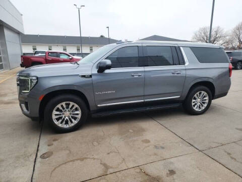 2021 GMC Yukon XL SLT