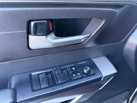 2022 Toyota Tundra SR5