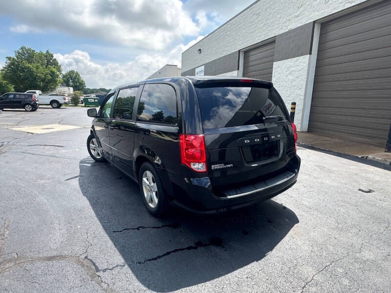 2013 Dodge Grand Caravan SE