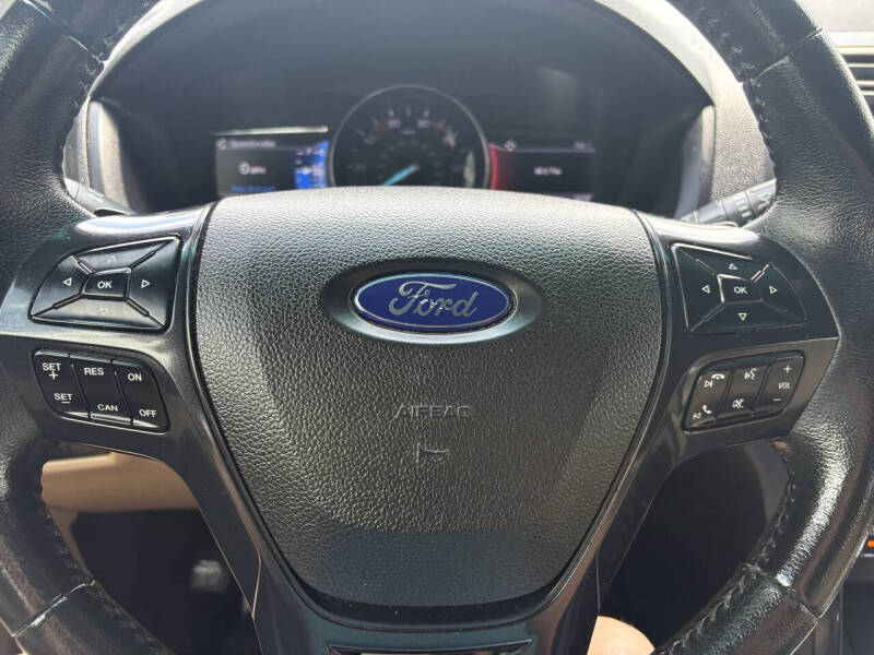 2016 Ford Explorer XLT