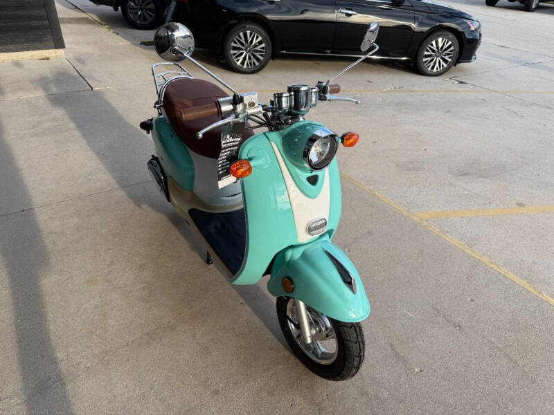 2025 Wolf Islander 50cc