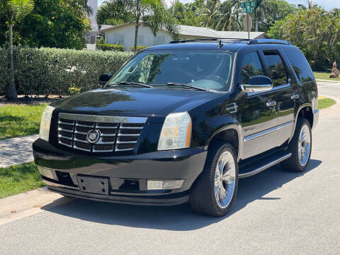 2007 Cadillac Escalade for sale at L G AUTO SALES in Boynton Beach FL