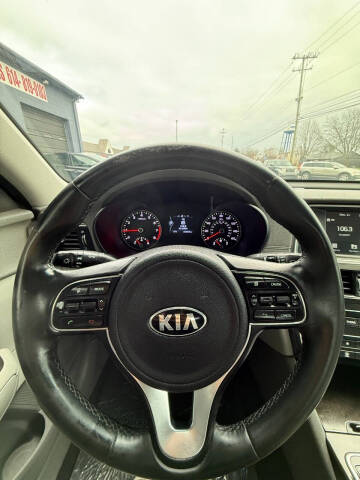 2018 Kia Optima EX