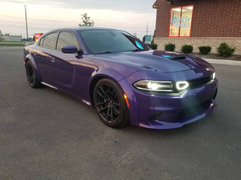 2018 Dodge Charger for sale at RJ Motors in Plano IL