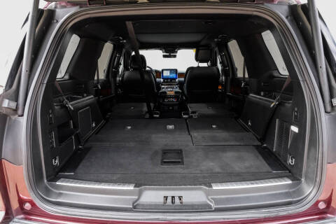 2019 Lincoln Navigator Select