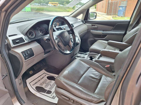 2011 Honda Odyssey EX-L w/DVD