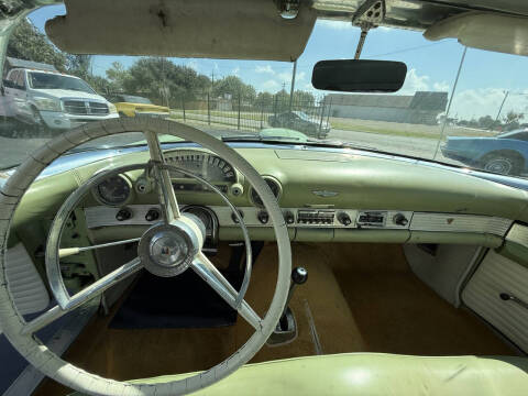 1956 Ford Thunderbird