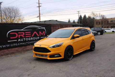 2015 Ford Focus for sale at Dream Auto Group in Shelby Township MI