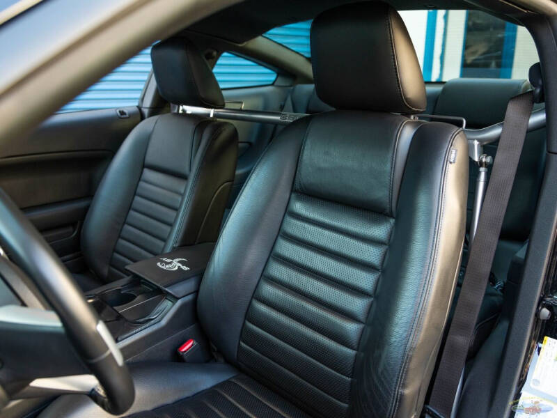 2007 Ford Mustang GT Deluxe