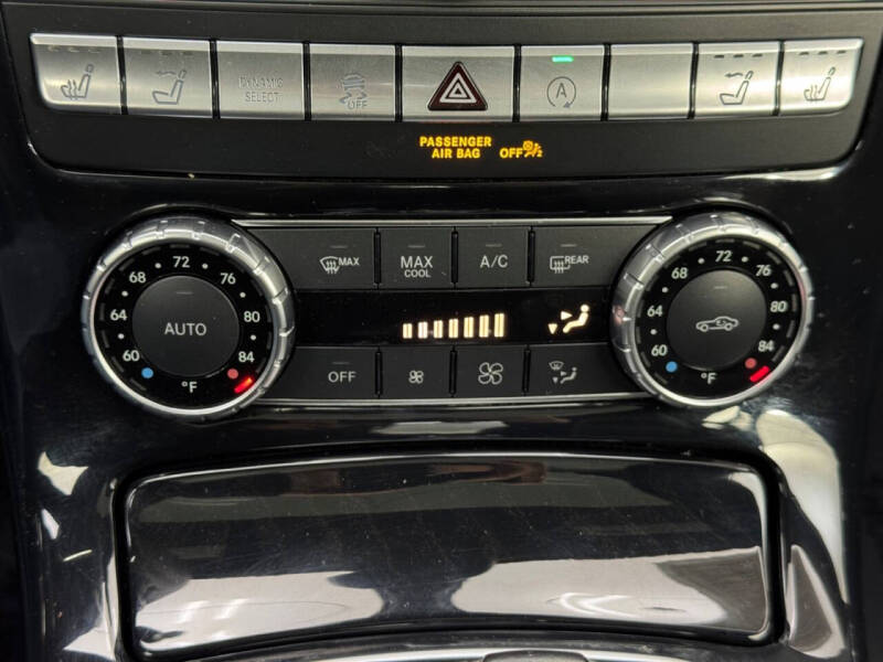 2019 Mercedes-Benz SLC SLC 300