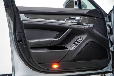 2015 Porsche Panamera S E-Hybrid