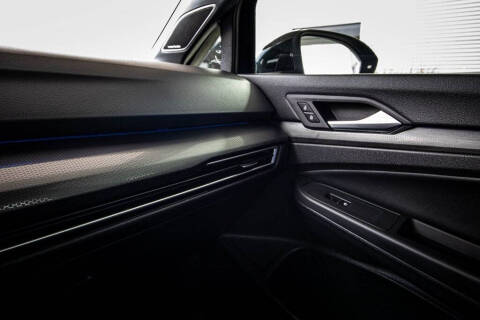 2023 Volkswagen Golf GTI SE