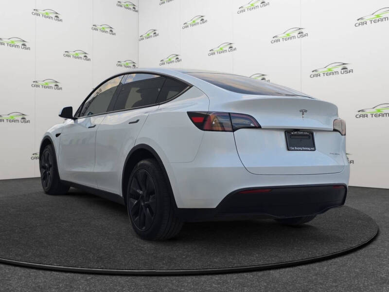 2025 Tesla Model Y Long Range