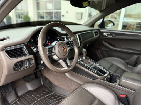 2017 Porsche Macan GTS