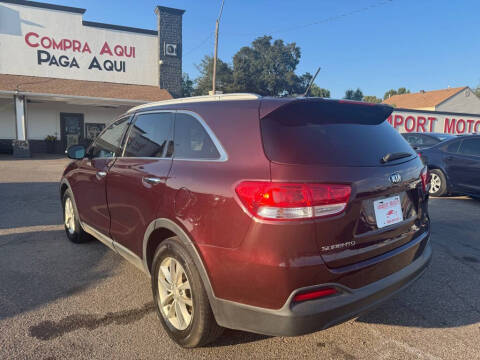 2018 Kia Sorento LX V6