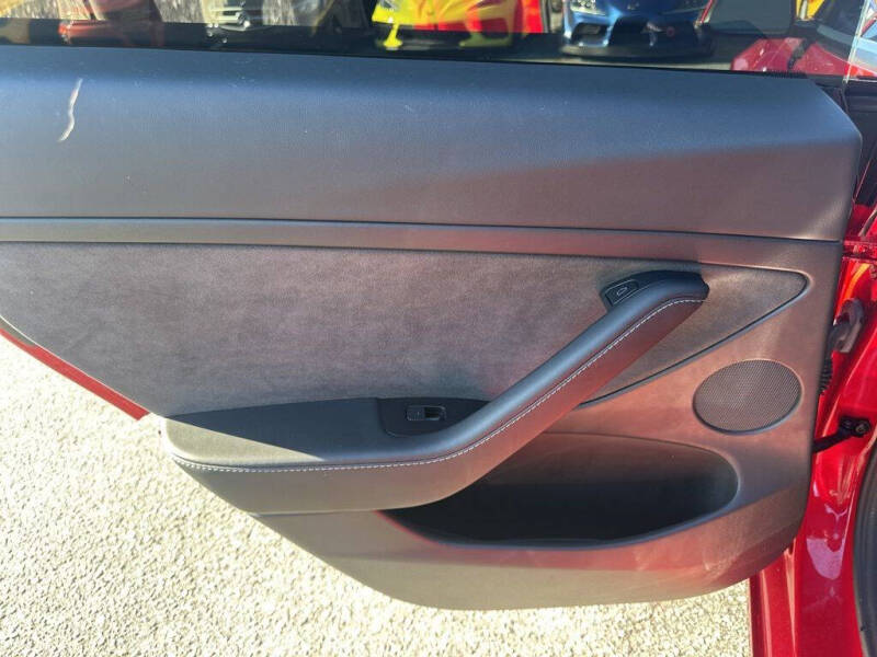 2023 Tesla Model 3 Performance