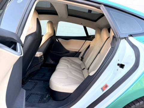 2016 Tesla Model S