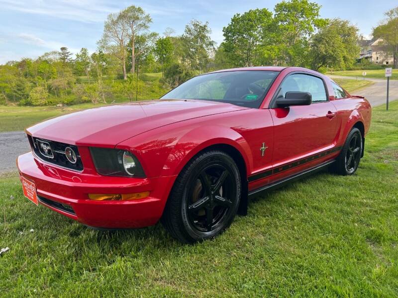 2007 Ford Mustang for sale at GROVER AUTO & TIRE INC in Wiscasset ME