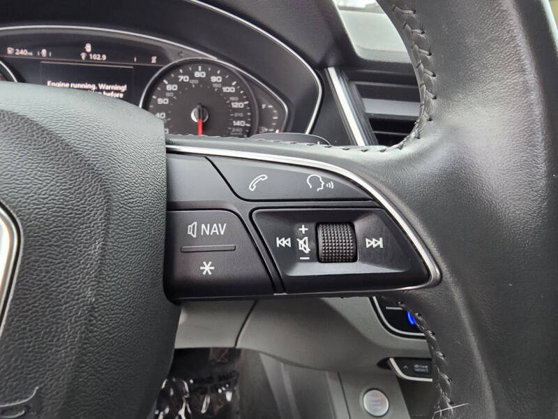 2019 Audi Q5 quattro Premium 45 TFSI