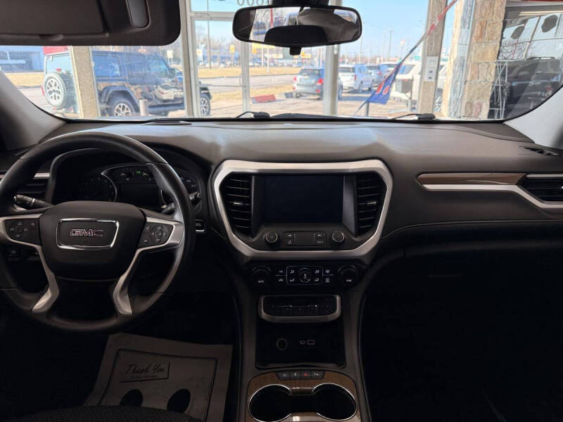 2021 GMC Acadia SLE