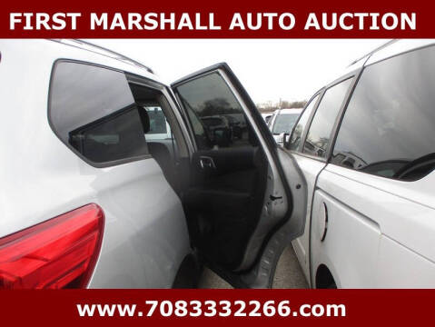 2017 Nissan Pathfinder S