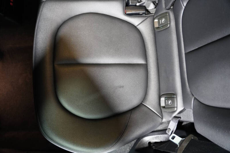 2022 BMW X2 sDrive28i