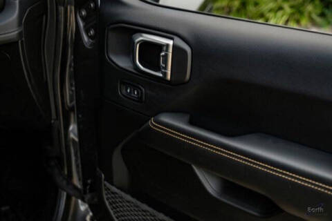 2024 Jeep Gladiator Sport