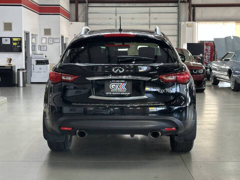 2015 Infiniti QX70