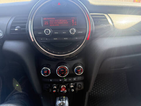 2015 MINI Hardtop 2 Door Cooper