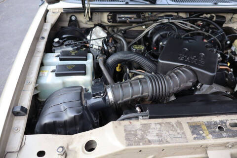 2003 Ford Explorer Sport Trac XLS