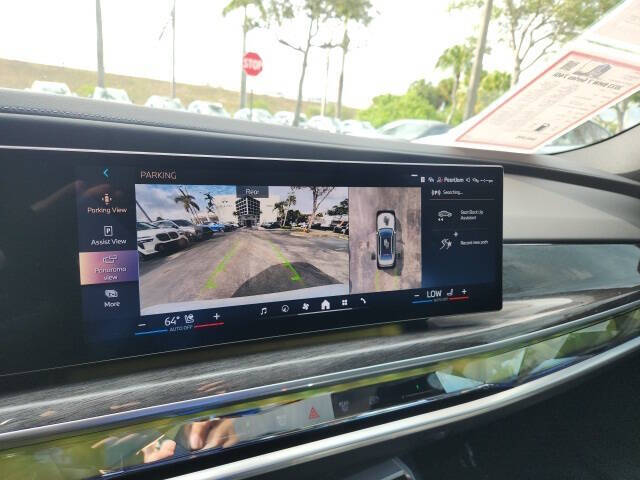 2023 BMW 7 Series 740i