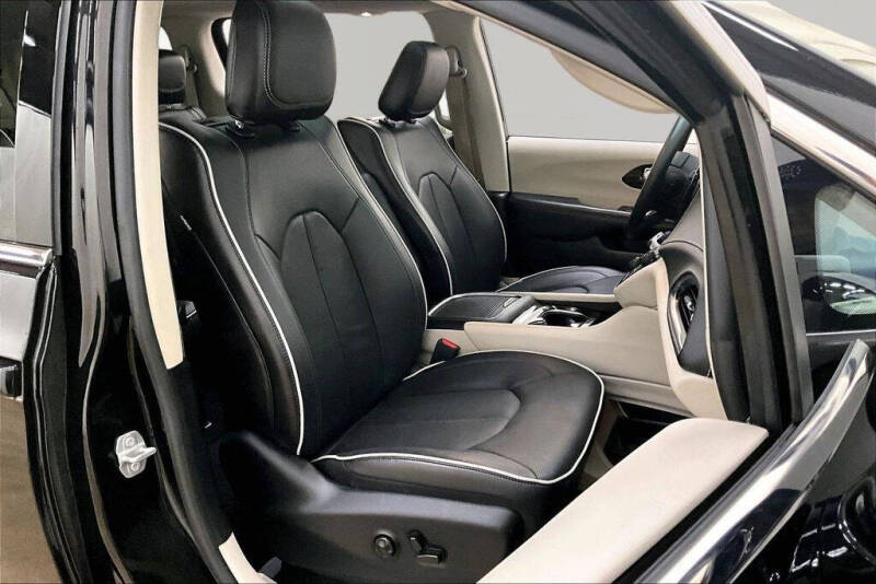 2022 Chrysler Pacifica Limited