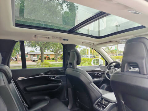 2018 Volvo XC90 T5 Momentum 7-Passenger