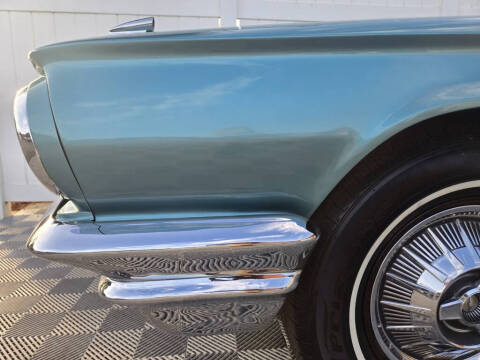 1964 Ford Thunderbird