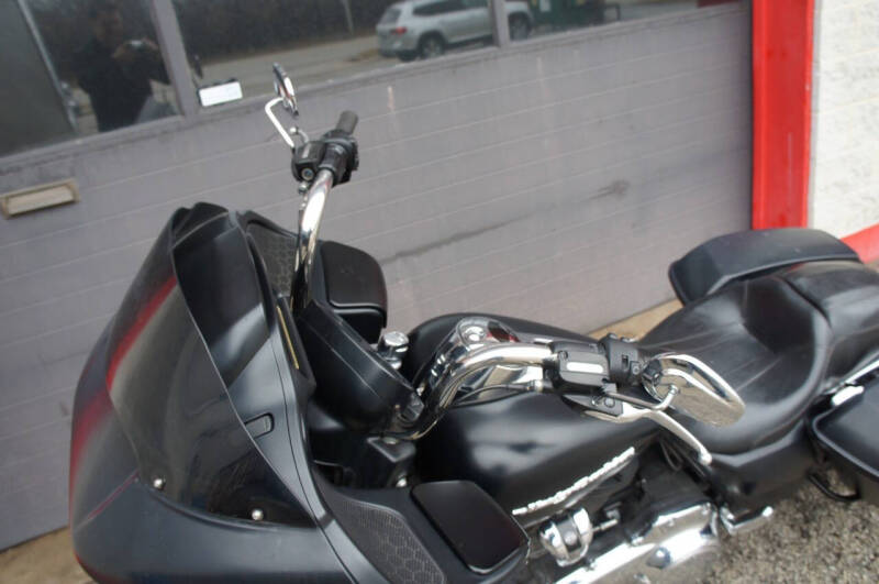2017 Harley-Davidson Road Glide Special